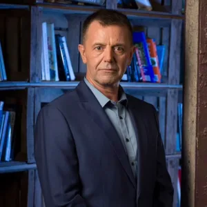 Dr Cliff Lansley